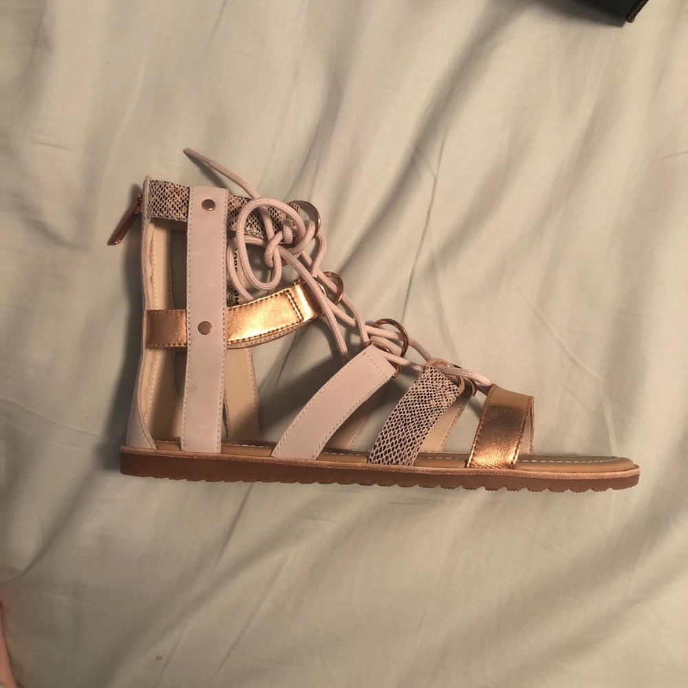 Size 9 Sorel Gladiator Sandals